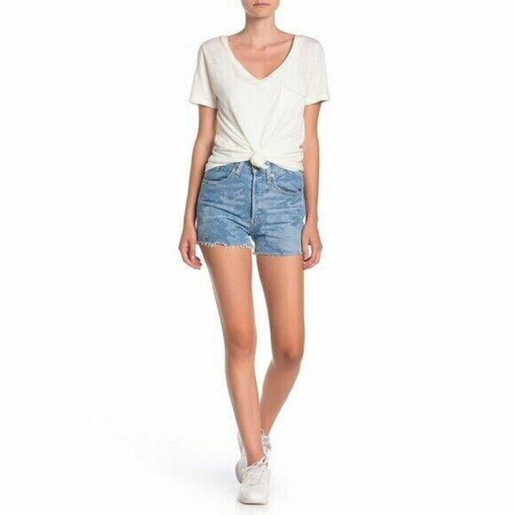 Levis 501 Red Tab Denim Short Womens 30 High Rise Button Fly Cut Off Summer NWT - Picture 2 of 7